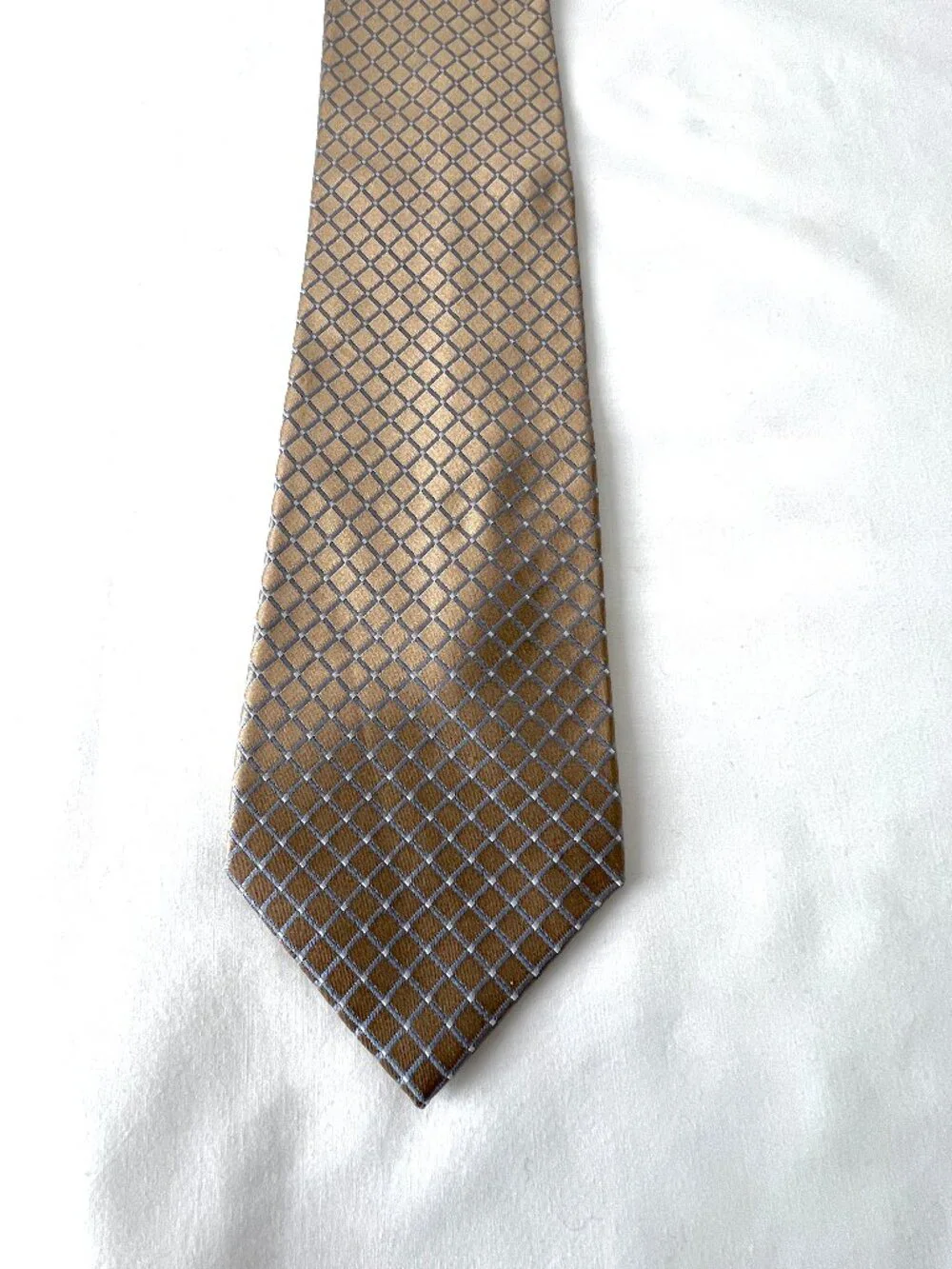 Claiborne Tie, Silk, Handmade, Gold and Blue Diamond Geometric Design, EC!